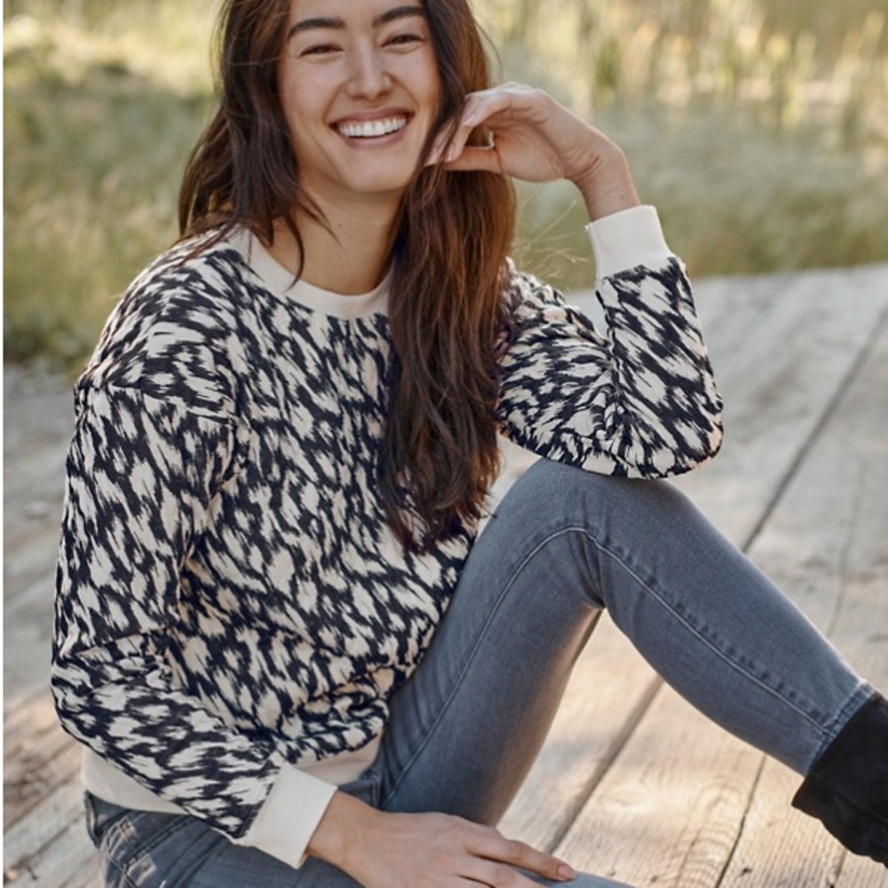 Garnet Hill Black and Cream Patterned Sweater Sz xs 100% organic cotton